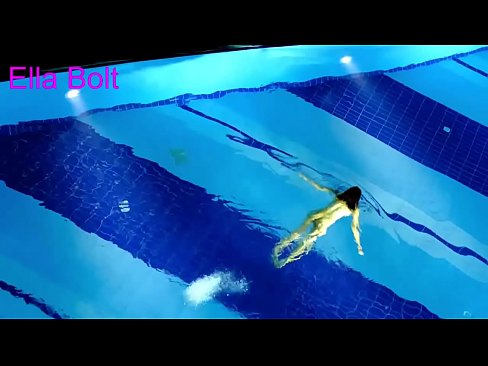 ❤️ İzlemeden duramıyorum, genç sarışın ELLA BOLT resort havuzunda çıplak yüzerken yakalandı ️❌ Seks videosu tr.camporner.top