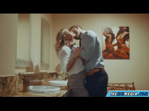 ❤️ Büyük memeli bir sarışın seni umumi tuvalette baştan çıkardığında ️❌ Seks videosu tr.camporner.top